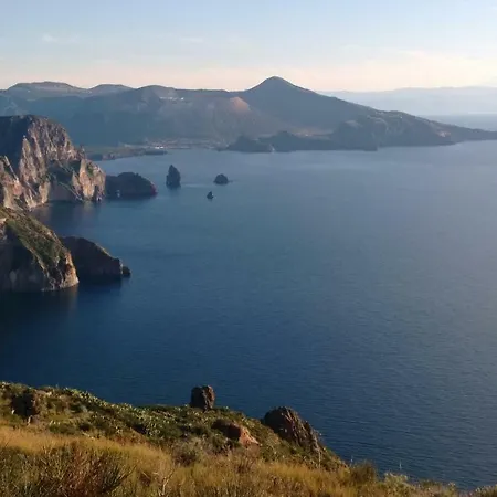 House Nunziatina In The Heart Of Lipari Apartment *